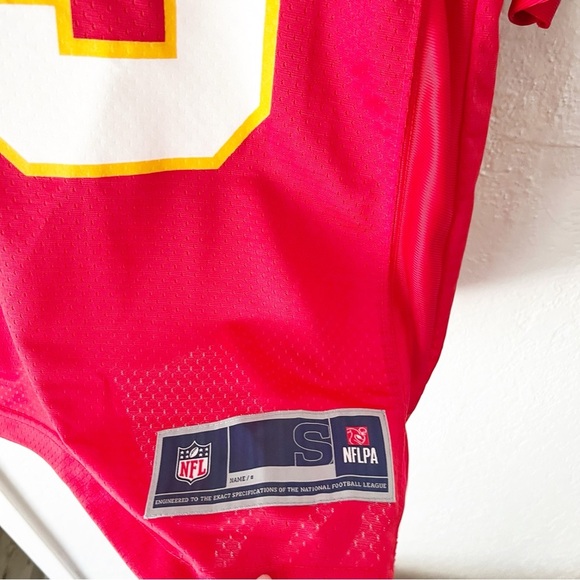 NFL Pro Line Jersey Size Small 2017-2023 Kansas City Chiefs Mahomes #15 - Picture 7 of 10